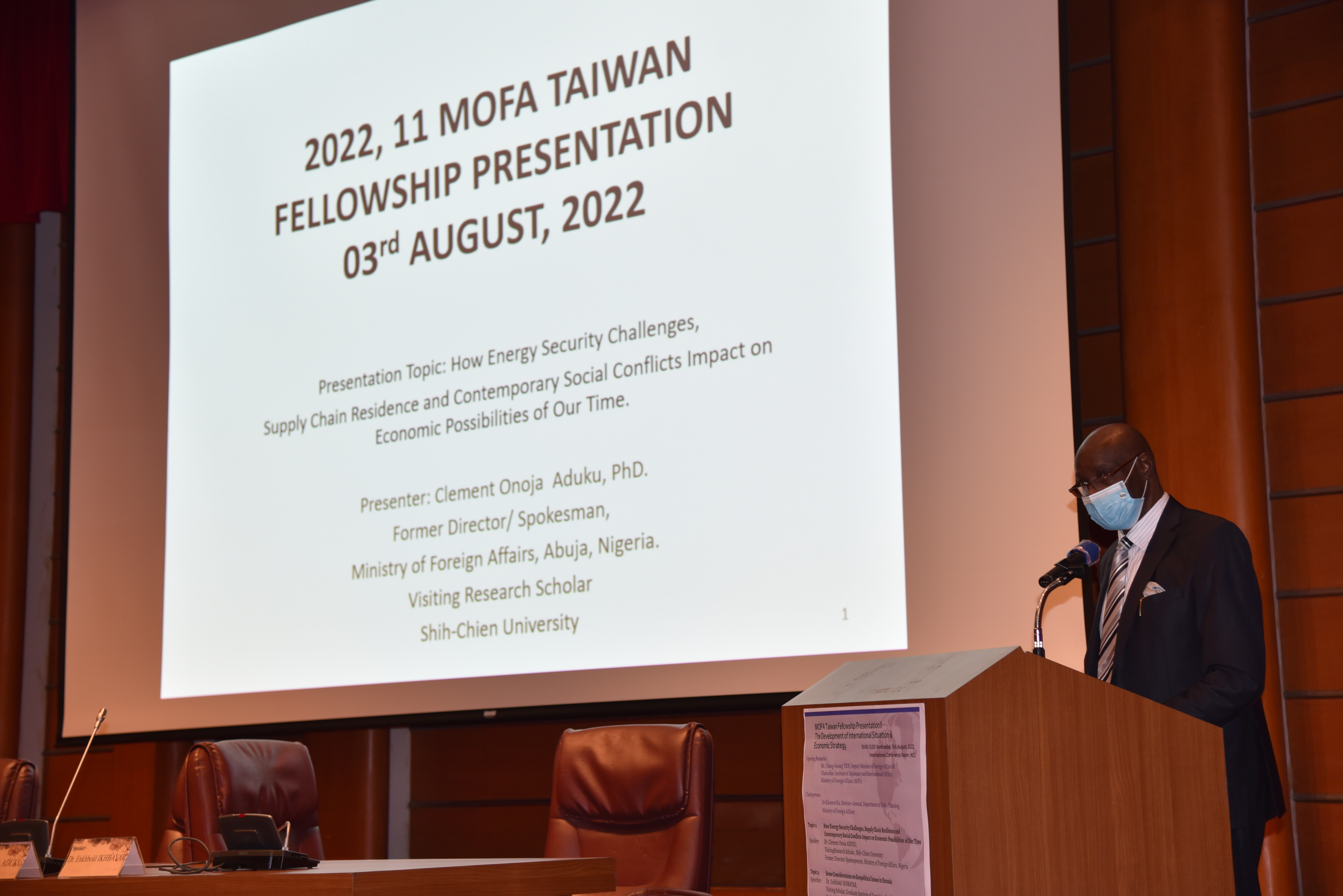 2022MOFA Taiwan Fellowship Presentation II－The Development of International Situation and Economic Strategy:picture5