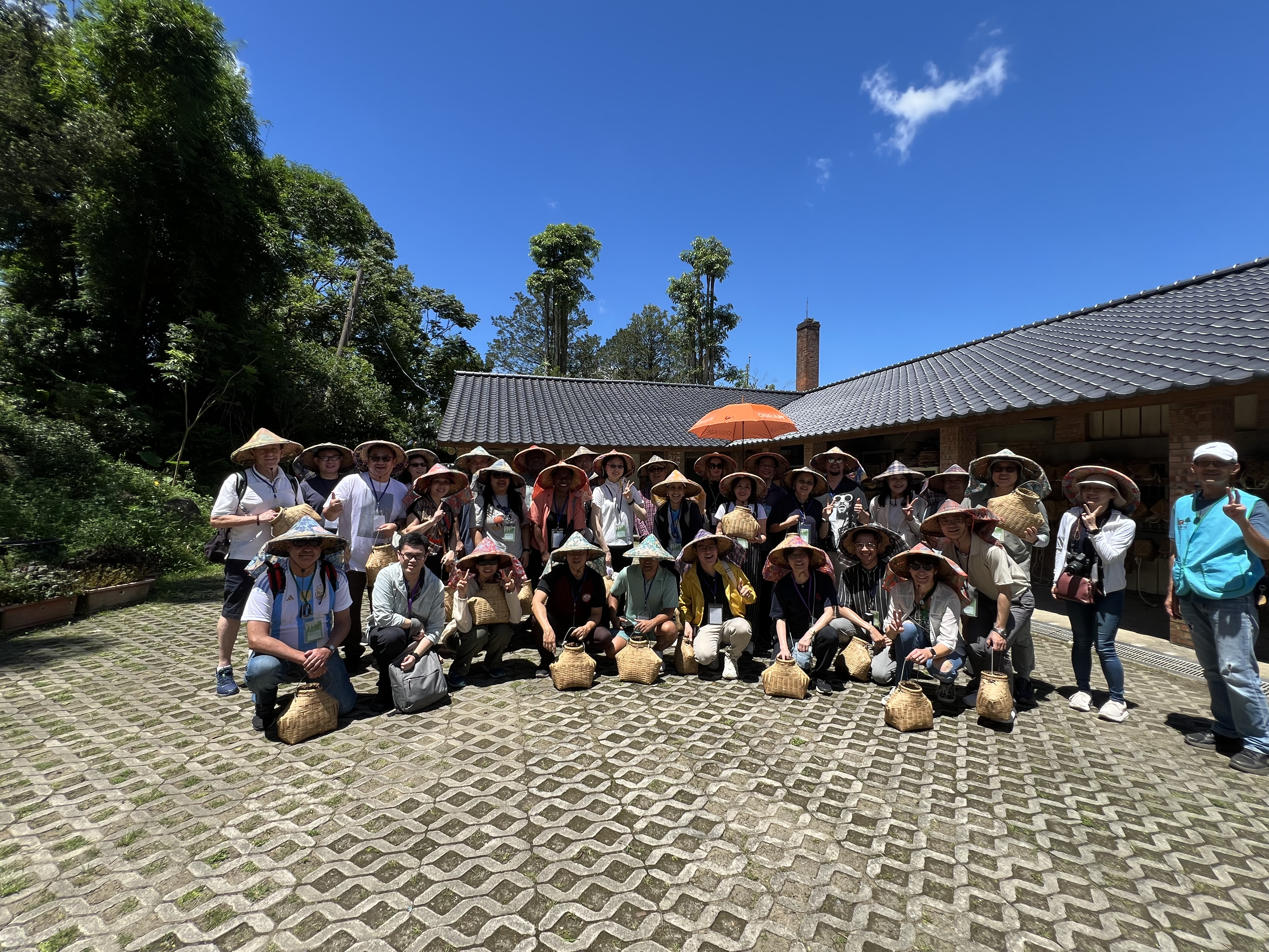 Scholars of the ‘2025 MOFA Taiwan Fellowship’ Visits the Wen Sun Farm and the Human Rights Memorial Park