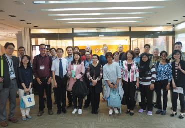 The NCL Holds a Course for Foreign Scholars on Using Academic Resources